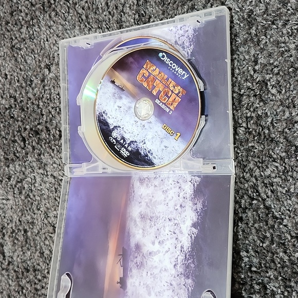 DEADLIEST CATCH COMPLETE SEASON 3 DISCOVERY CHANNEL - Picture 5 of 8